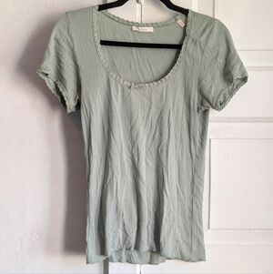 Doen Light Green Short Sleeve Tee